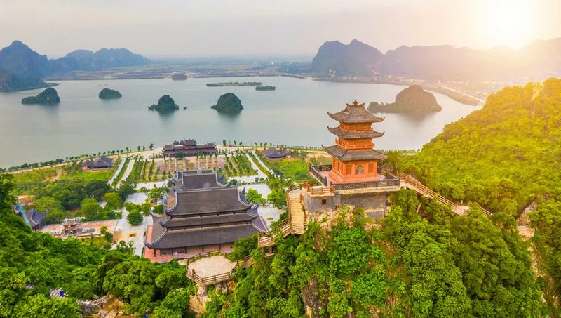 Kinh nghiệm di chuyển khi du lịch chùa Tam Chúc